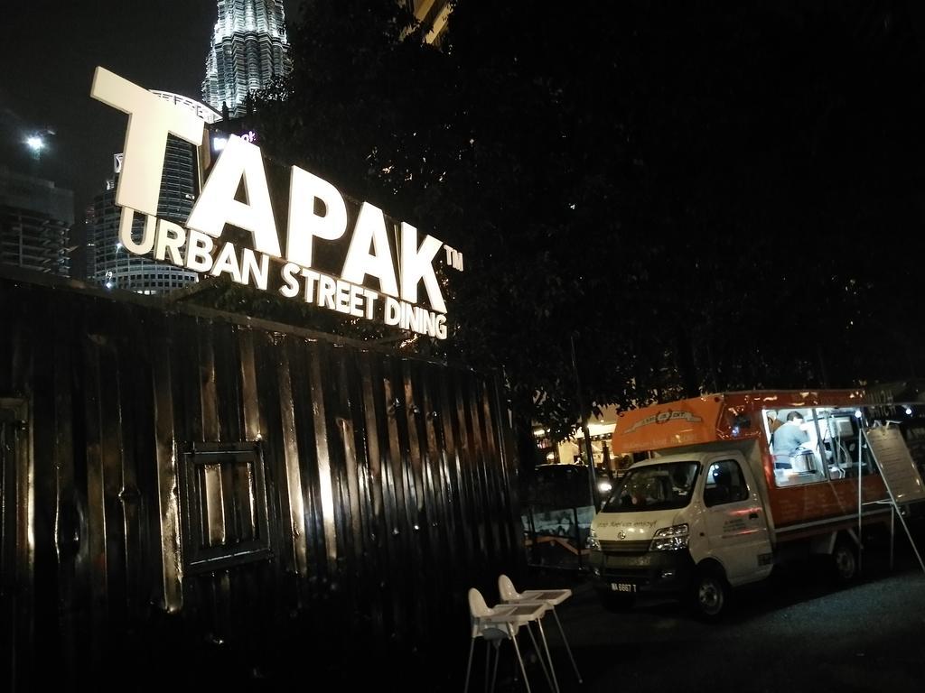 Altabia Suites At Times Squarer Kuala Lumpur Esterno foto